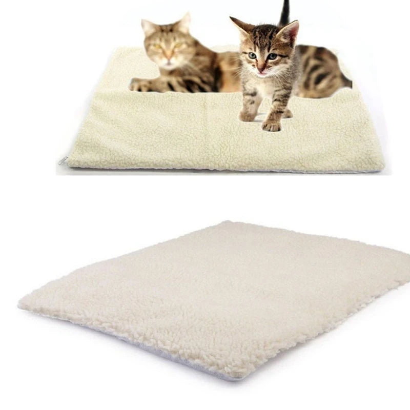 Pet Dog Cat Heating Pad Winter Auto-Heating Blanket Warming Plush Bed Cushion with Thermal Body Heat Reflecting Cord Pad 60x45cm