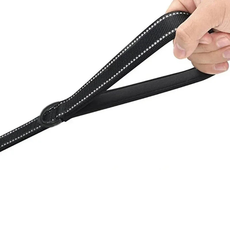 Dog Leash 30 45 60cm Short Nylon Leash for Large Dogs Walking with Zinc Alloy Lock Lockable 360 Degree Rotation